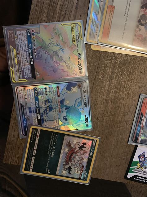 First hidden Fates tin🙌🏽🙌🏽 : r/PokemonTCG