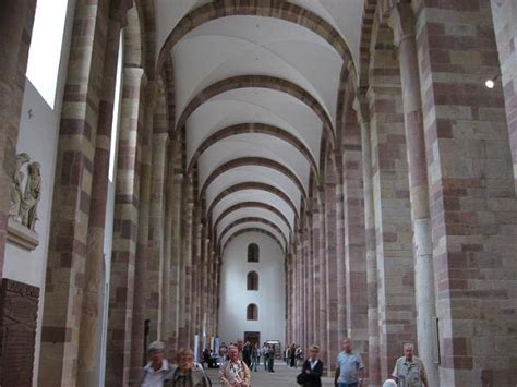 The Lost Fort: The Cathedral in Speyer - Architecture