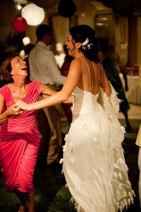 Mother daughter wedding dance:) | My Style | Pinterest