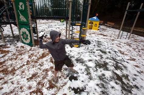 More snow into Friday morning expected for Bay Area, and steady rain