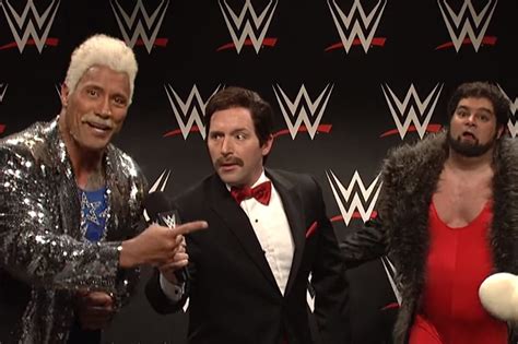 Dwayne 'The Rock' Johnson Spoofs Wrestling Promos in Funny 'SNL' Skit ...