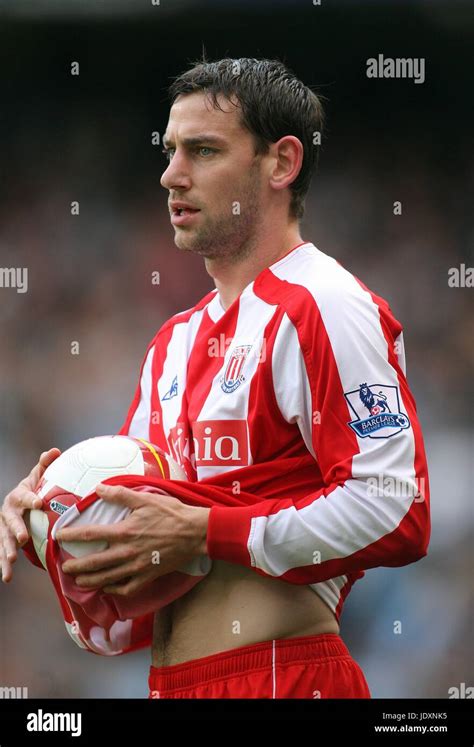 RORY DELAP STOKE CITY FC CITY OF MANCHESTER STADIUM MANCHESTER ENGLAND ...