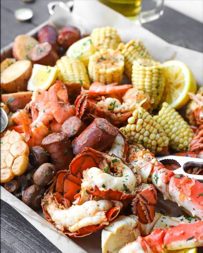 Seafood Boil - Paumanok Vineyards - Aquebogue, NY | Tock | Tock