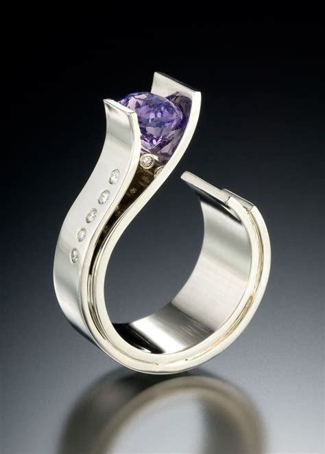 Wedding Rings Modern Design