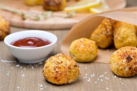 Polpette di pollo e patate fritte: ricetta e varianti veloci - Fidelity Cucina