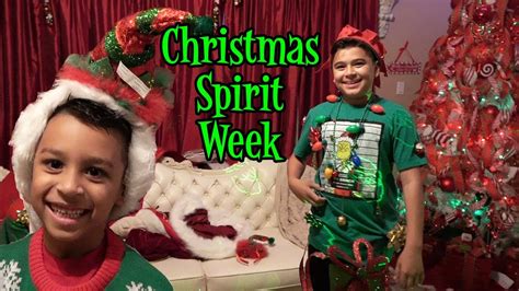 CHRISTMAS SPIRIT WEEK 2018 | D&D FAMILY VLOGS - YouTube