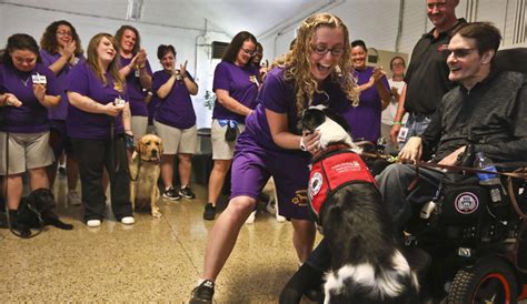 For Logan Correctional Center inmates, canines are source of pride ...