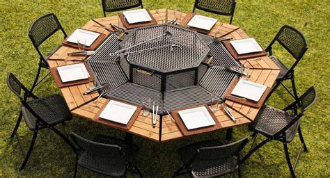 This 8-Person Hibachi Table Grill Turns Your Backyard Into a Benihana ...