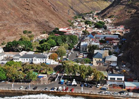 Saint Helena Island Info: All about St Helena, in the South Atlantic ...