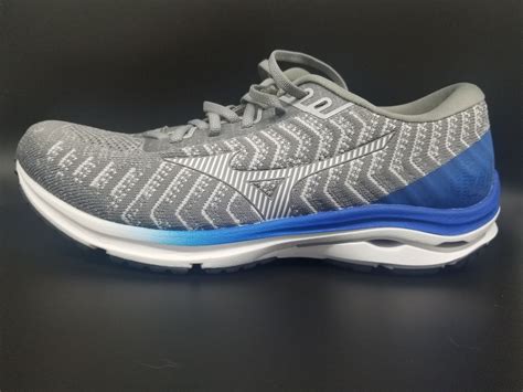 Mizuno Wave Rider 24 Waveknit Multiple Tester Review - DOCTORS OF RUNNING