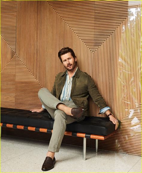 'Top Gun' Star Glen Powell Looks Handsome in Bloomingdale's Menswear ...