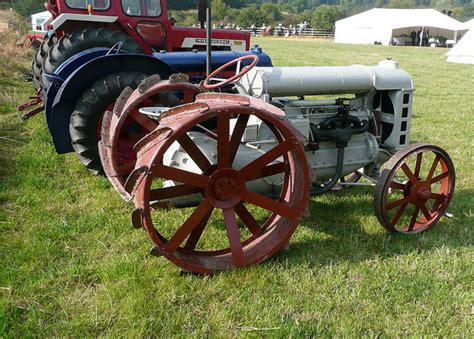 TopWorldAuto >> Photos of Fordson Model F - photo galleries