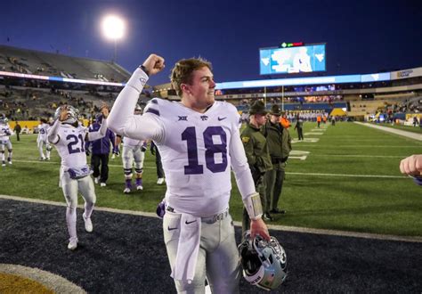 Will Howard unfazed by early mistake, leads Kansas State football past West Virginia