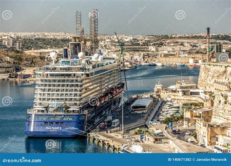 Cruise Ship in Grand Harbour at Valletta, Malta Editorial Photography - Image of harbor, harbour ...