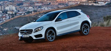 Mercedes-Benz GLA-Class Review - photos | CarAdvice