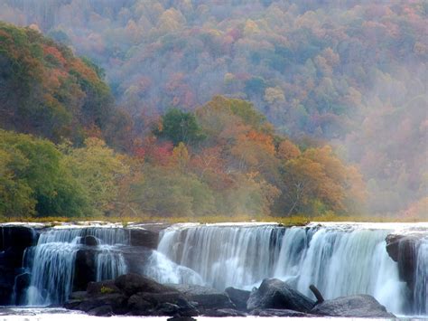 Sandstone falls | Sandstone falls, West Virginia | Dennis Deitrick | Flickr