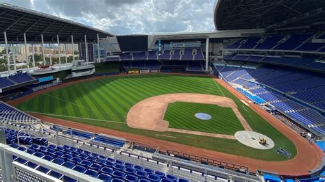 Miami Marlins - Shaw Sports Turf