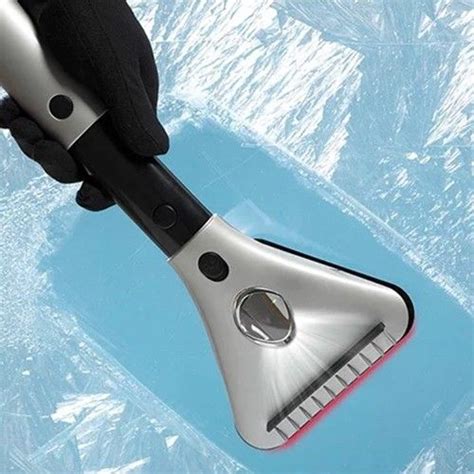 Heated Ice Scraper with Built-In Wide-Beam LED Light | Ice scraper, Gadgets and gizmos, Cool gadgets