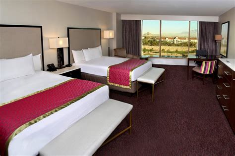 Suncoast Hotel and Casino Resort (Las Vegas (NV)) - Deals, Photos & Reviews