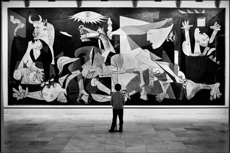 26+ guernica por pablo picasso - ZeshanKazara