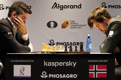 Norway's Magnus Carlsen Wins FIDE World Chess Championship 2021 - Bloomberg