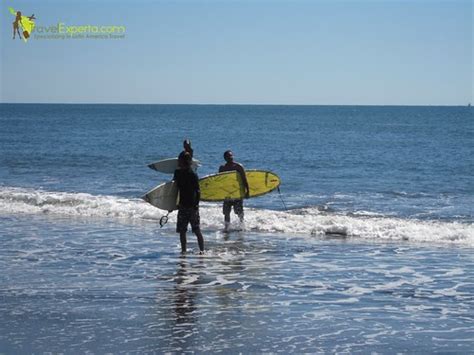 Surfing in El SalvadorTravel Experta – Family Travel Blog