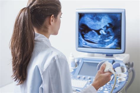 What to Consider Before Starting Ultrasound Tech Training - Student Voices