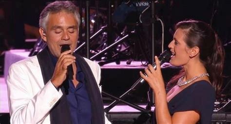 Andrea Bocelli sings romantic Duet with his beautiful Wife and moves Audience to Tears (Video ...