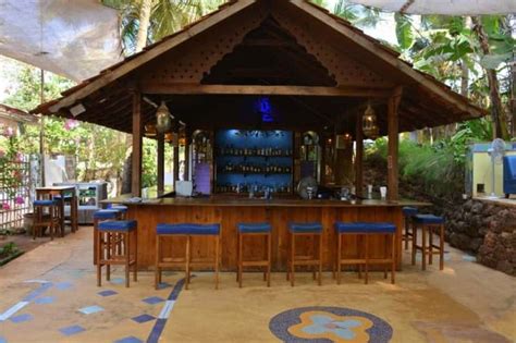 16 Best Bars in Goa | Popular Goa Bars for Friends to Hangout | Treebo Blogs