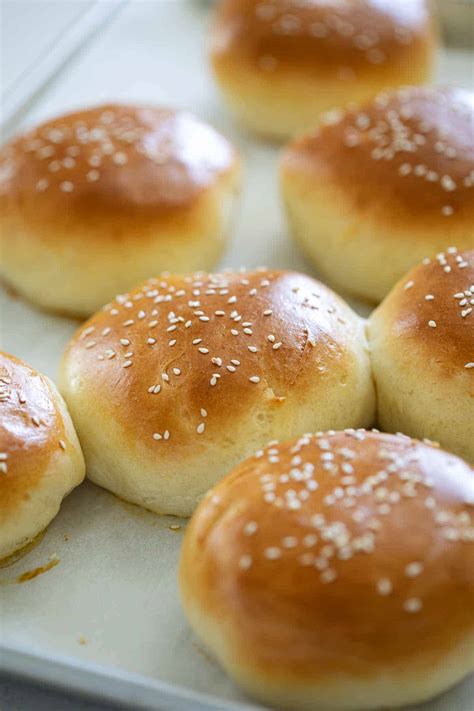 Homemade Hamburger Buns from Scratch - Taste and Tell