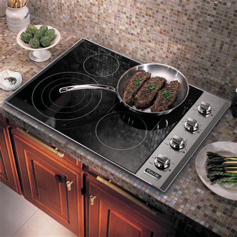 Viking Professional 5 Series 30-Inch 4-Burner Electric Radiant Cooktop - Stainless Steel And ...