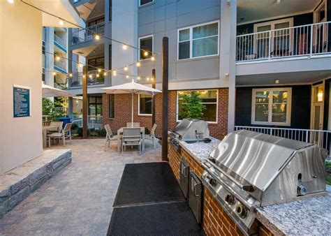 Buckhead Luxury Apartment Homes | AMLI Buckhead