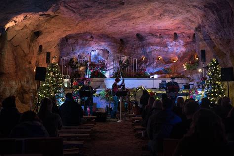 Photos: We Drove 2 Hours to See the Christmas Cave | WKRC