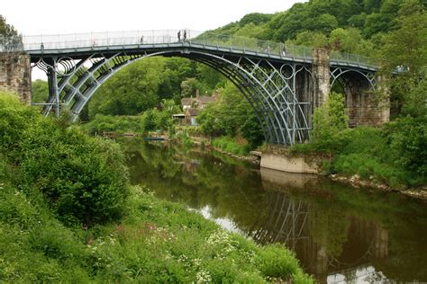 The Iron Bridge over the River Severn, Shropshire, England (1779) Ludlow Castle, The Iron Bridge ...