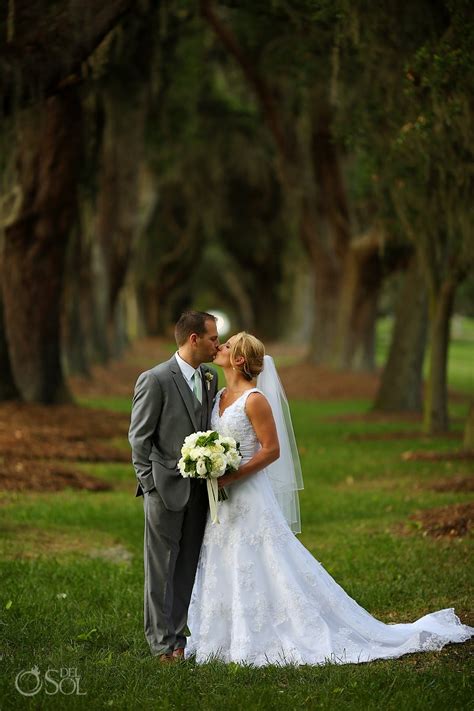 St Simons Island Georgia Wedding - Rachel and Andrew