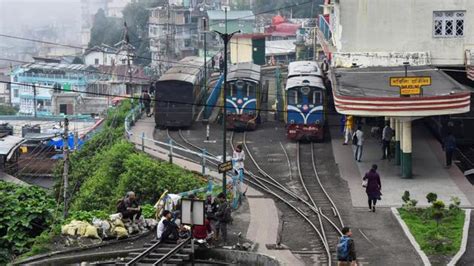 Darjeeling Himalayan Railway awaits state government’s nod to resume services | Latest News ...