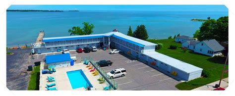 sturgeon bay hotels on water - Elva Randle