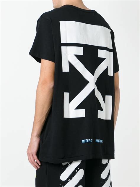 Off-White camiseta con estampado del logo | Estilos de ropa para hombre ...