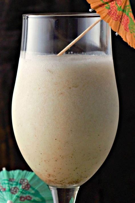 Pina Coladas with Malibu Rum (4 Ingredients, 3 steps, and 5 minutes!) - Zona's Lazy Recipes