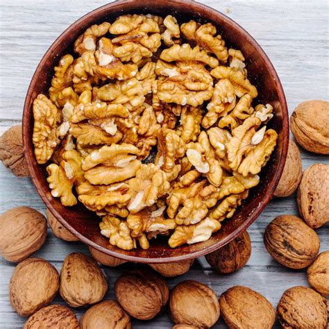 Walnuts (Akhrot) - Baniya Dry Fruits