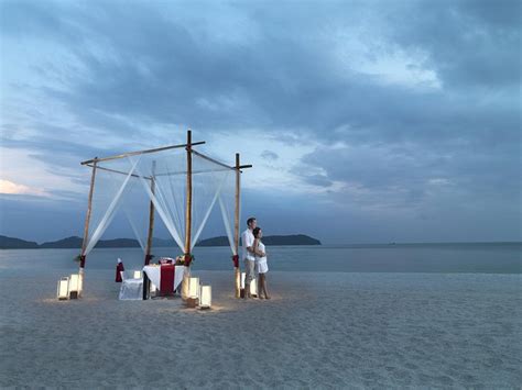 PELANGI BEACH RESORT & SPA, LANGKAWI (AU$260) - 2024 Prices & Reviews ...