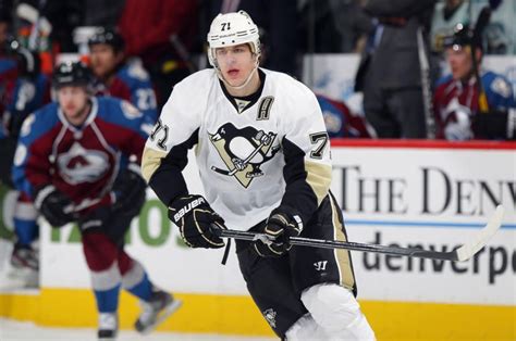 Evgeni Malkin Stats and News | Pittsburgh penguins, Evgeni malkin ...