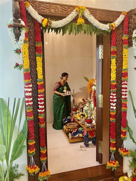 A Guide to Doing Griha Pravesh Decorations the Right Way