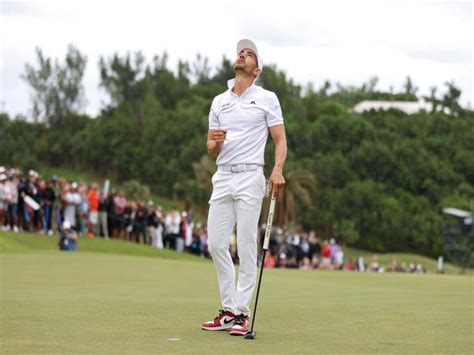 "This is f******g awesome" - Golf fans ECSTATIC as Camilo Villegas claims 1st PGA Tour title ...