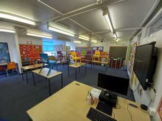 EDU @ Elms Bank School venue for hire in Manchester - EDU