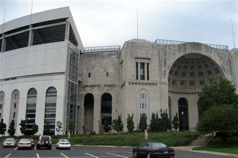 File:Ohio State University-Ohio Stadium-Rotunda.jpg - Wikipedia