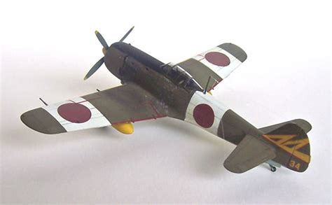 Ki-84 Hayate by Mark Davies (Hasegawa 1/72)