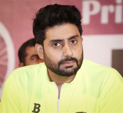 Abhishek Bachchan Height, Age, Wife, Family, Biography » StarsUnfolded