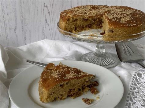 Easy Sultana Cake Recipe - Traditional Home Baking