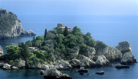 Taormina - In the Shadow of the Volcano - The Patroclus